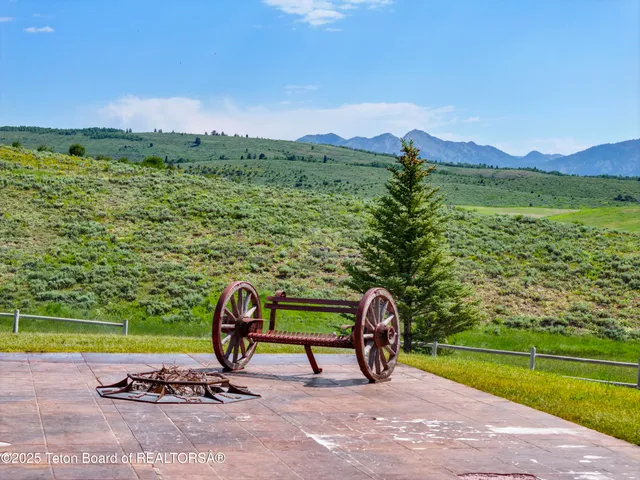 $2,549,000 | 1802 Dusty Trail, Auburn, WY 83111