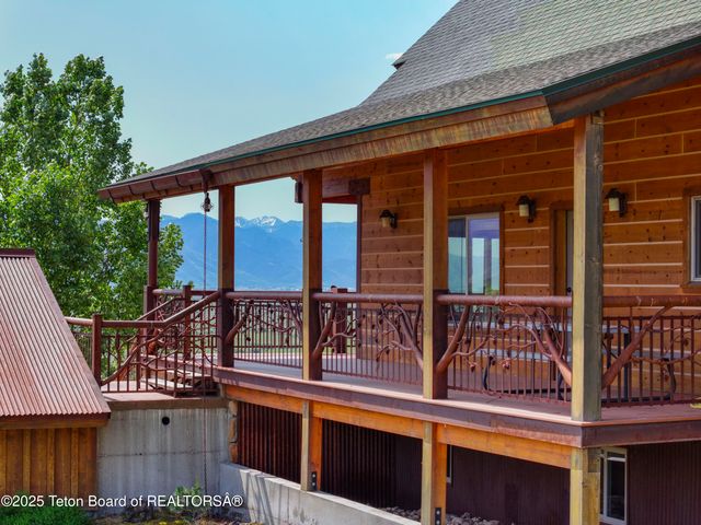 $2,549,000 | 1802 Dusty Trail, Auburn, WY 83111