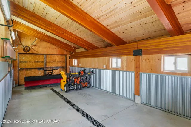 $2,549,000 | 1802 Dusty Trail, Auburn, WY 83111