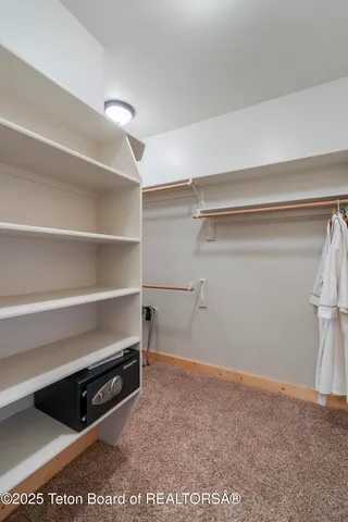 $2,549,000 | 1802 Dusty Trail, Auburn, WY 83111