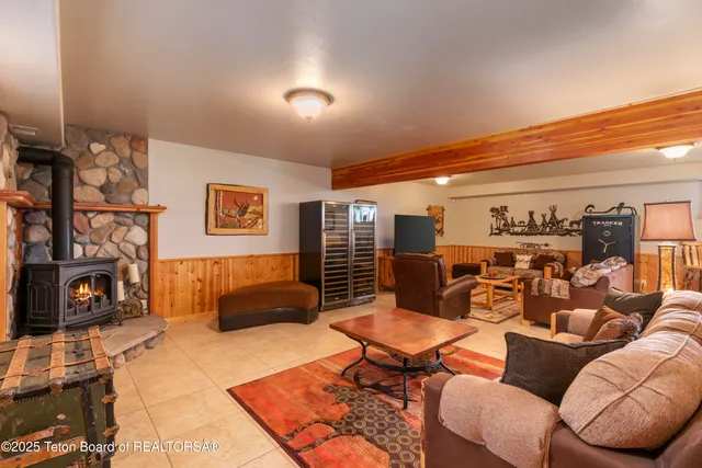 $2,549,000 | 1802 Dusty Trail, Auburn, WY 83111