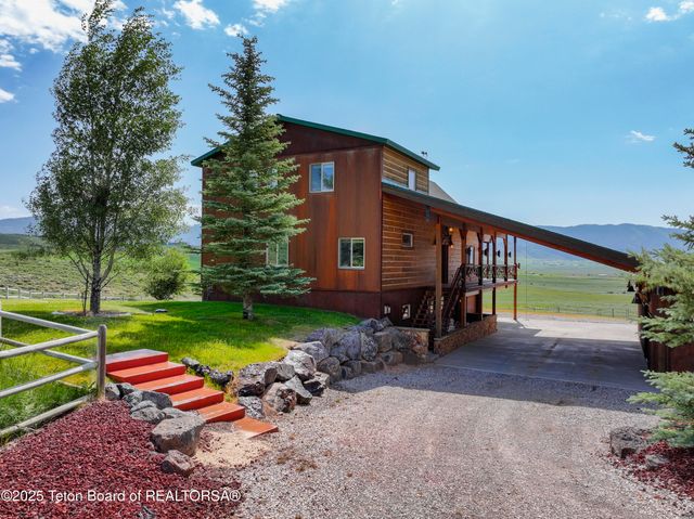 $2,549,000 | 1802 Dusty Trail, Auburn, WY 83111