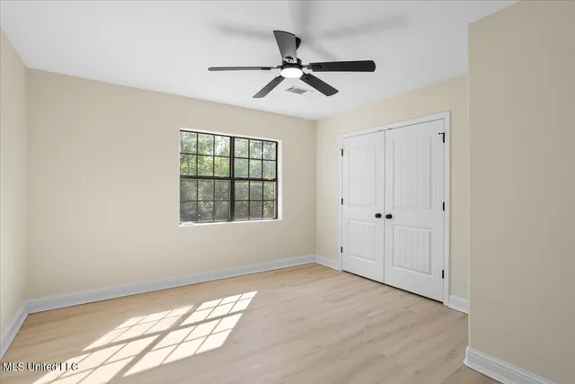 $3,250 | 749 East North Street, Pass Christian, MS 39571