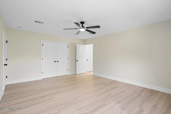 $3,250 | 749 East North Street, Pass Christian, MS 39571