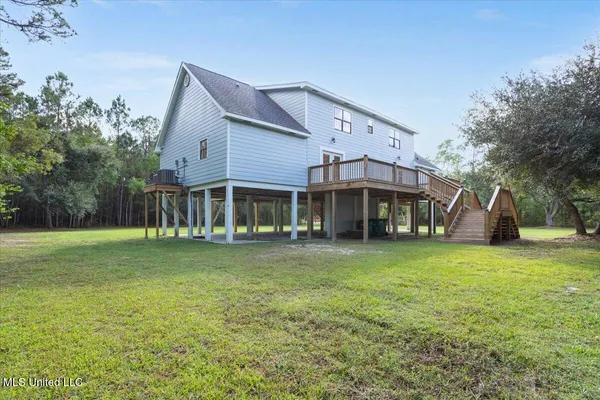 $3,250 | 749 East North Street, Pass Christian, MS 39571