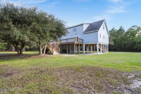 $3,250 | 749 East North Street, Pass Christian, MS 39571