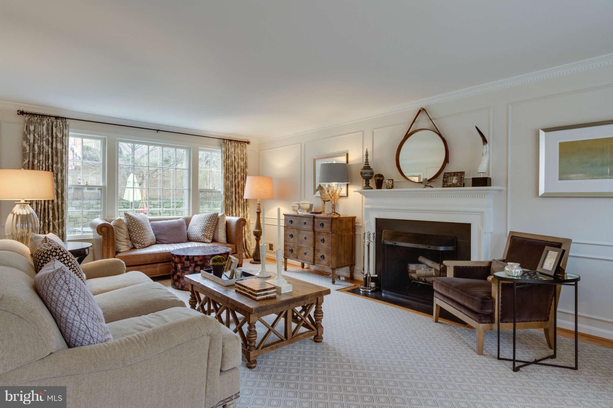 4509 Tournay Road Bethesda, MD 20816 - Photo 4 of 23 Family Room