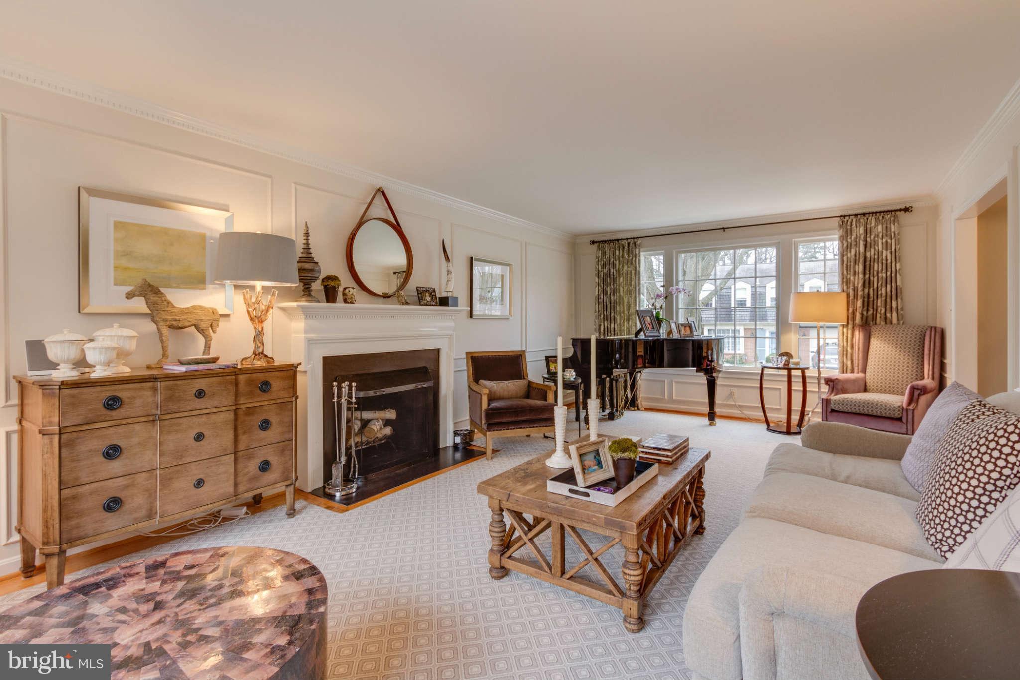 4509 Tournay Road Bethesda, MD 20816 - Photo 5 of 23 Family Room
