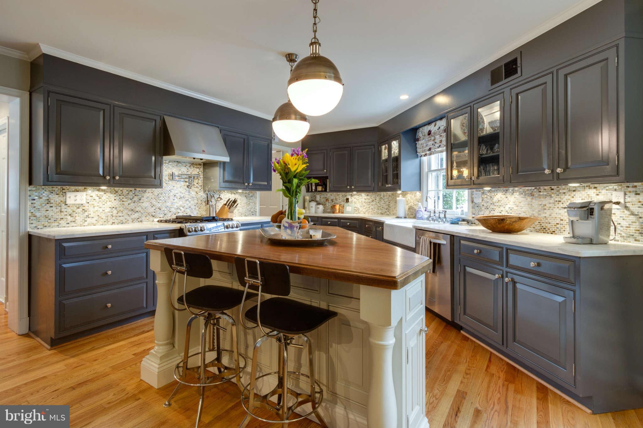 4509 Tournay Road Bethesda, MD 20816 - Photo 8 of 23 Kitchen