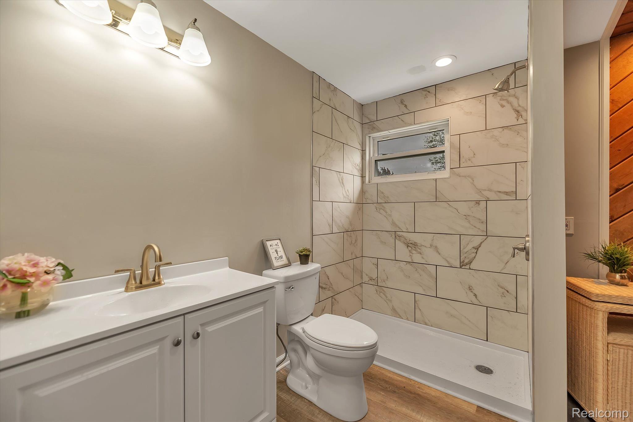 2485 Ruth Drive Fenton, MI 48430 - Photo 21 of 54 Gallery Image 21