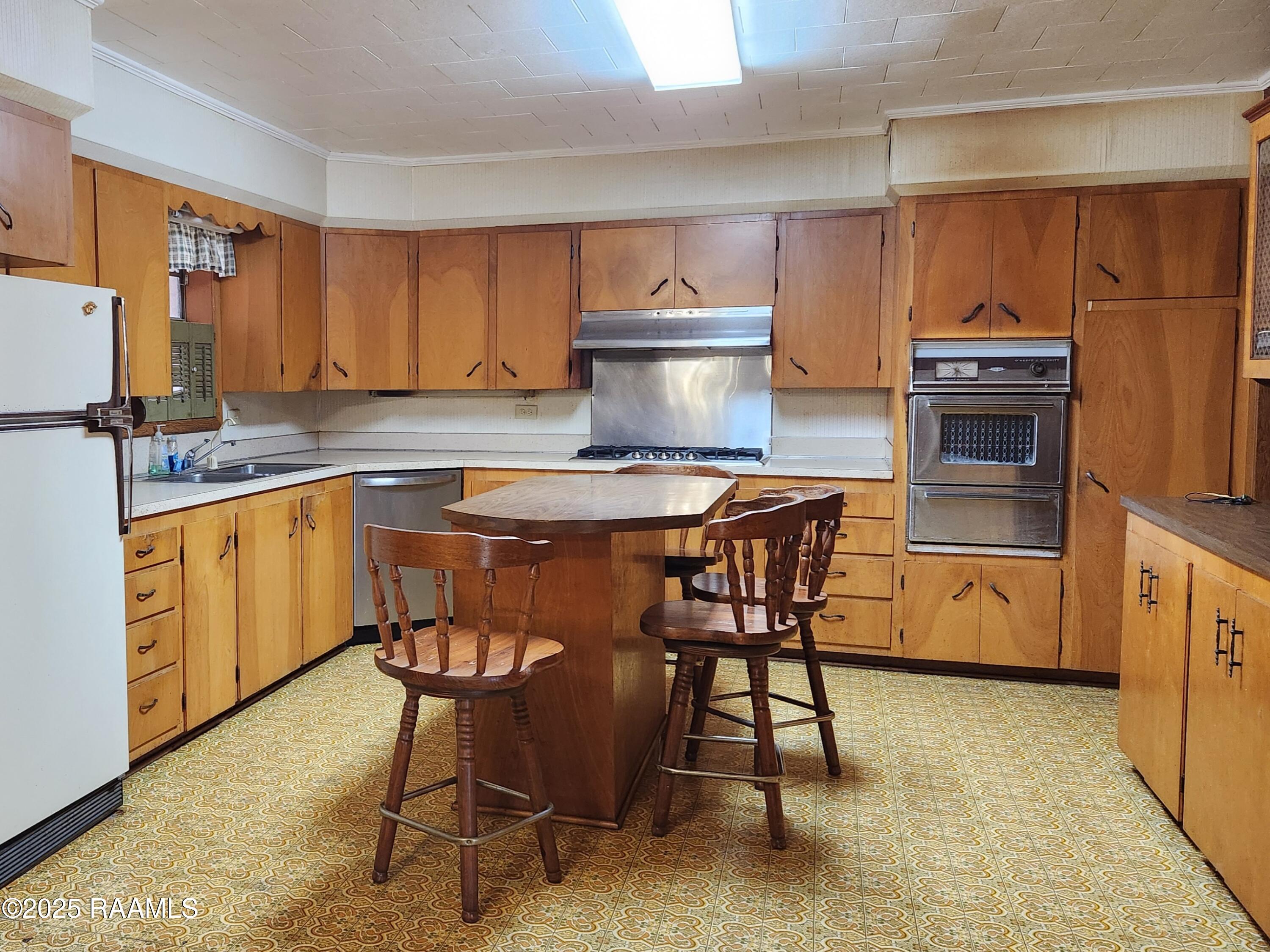 1514 West Lincoln Road Ville Platte, LA 70586 - Photo 14 of 33 20251118_122759