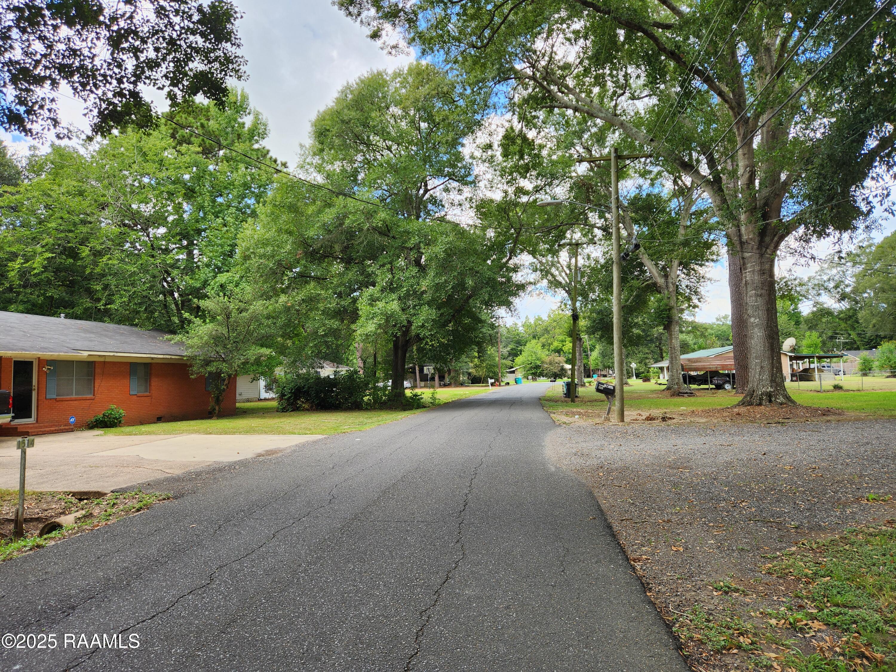 1514 West Lincoln Road Ville Platte, LA 70586 - Photo 4 of 33 20250815_134759