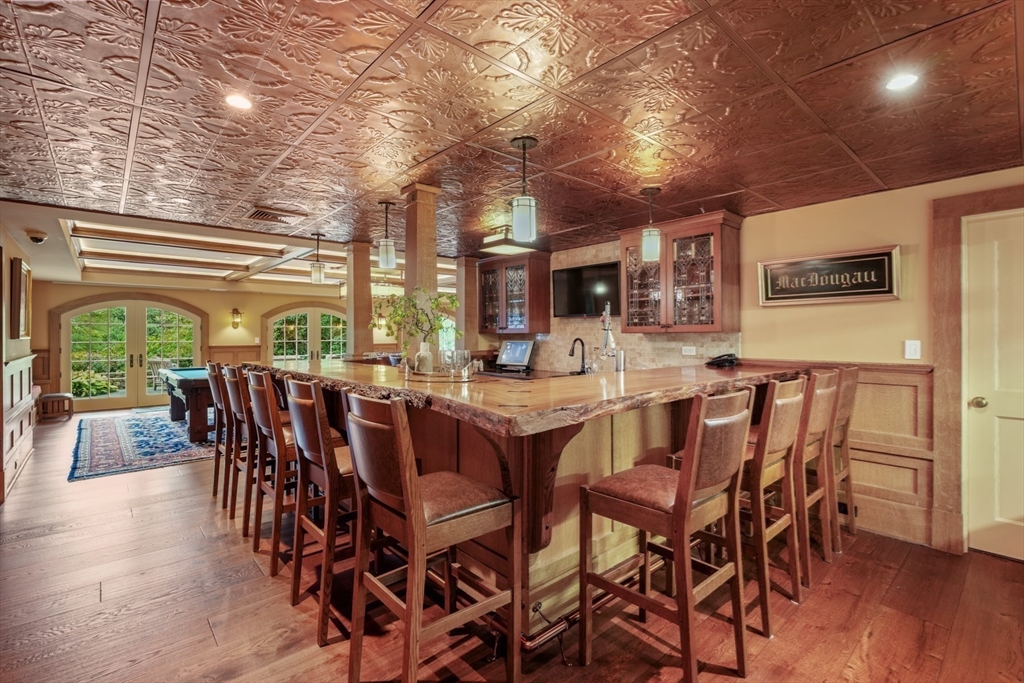 121 Livingston Road Wellesley, MA 02482 - Photo 25 of 42