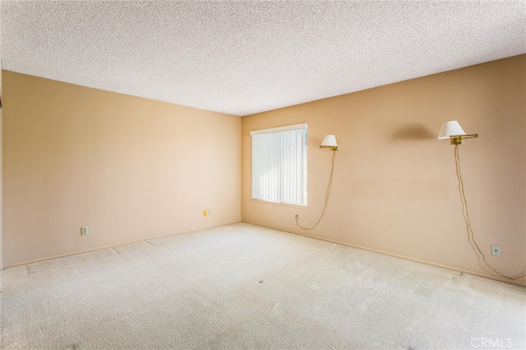 940 Ardmore Circle Redlands, CA 92374 - Photo 27 of 41 a view of an empty room with a window