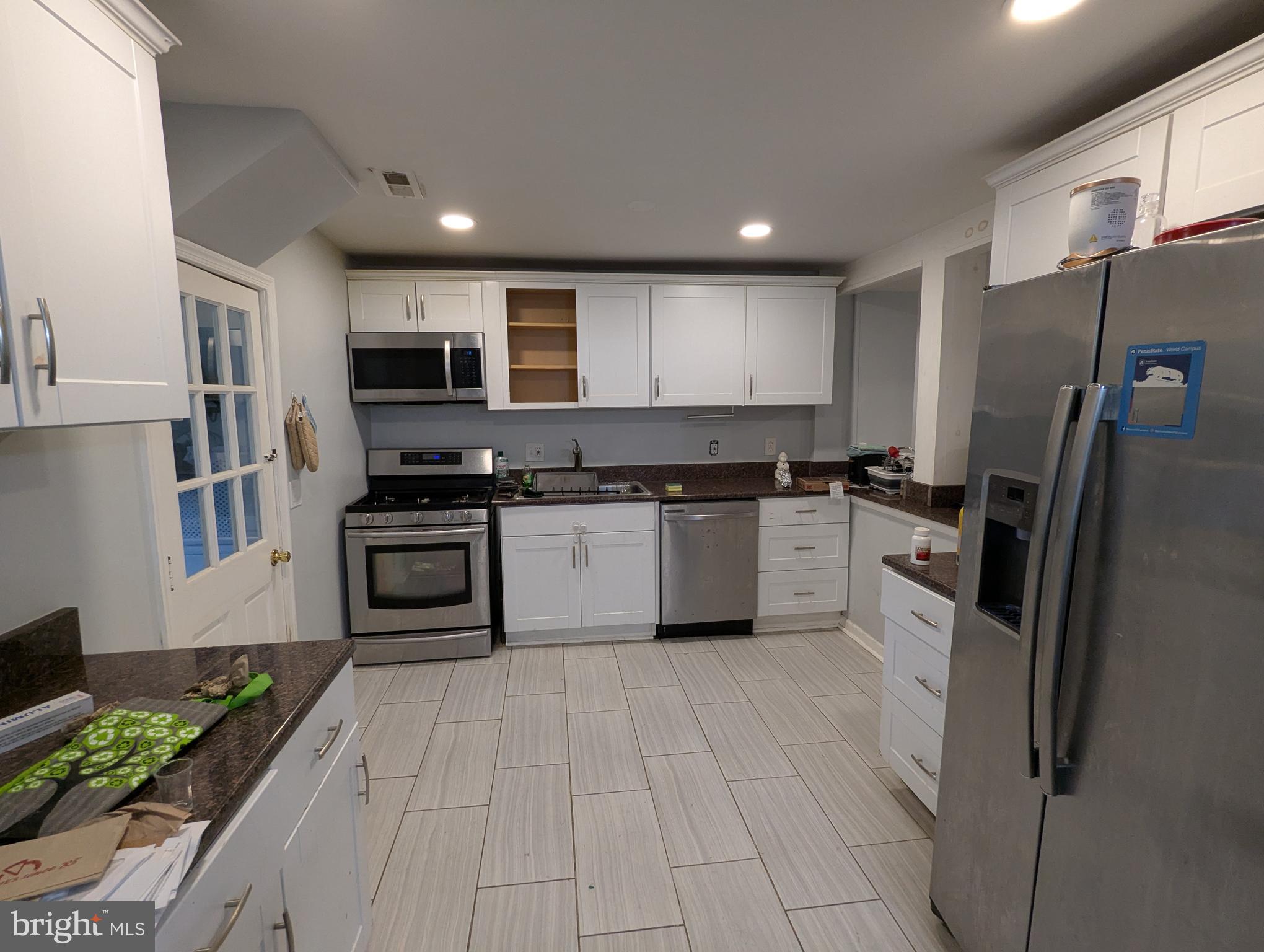 1817 Kitty Hawk Road Essex, MD 21221 - Photo 6 of 9 Gallery Image 6