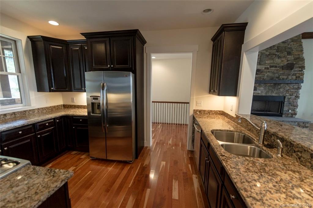 797 St Andrews Road Waynesville, NC 28786 - Photo 5 of 23 Gallery Image 5