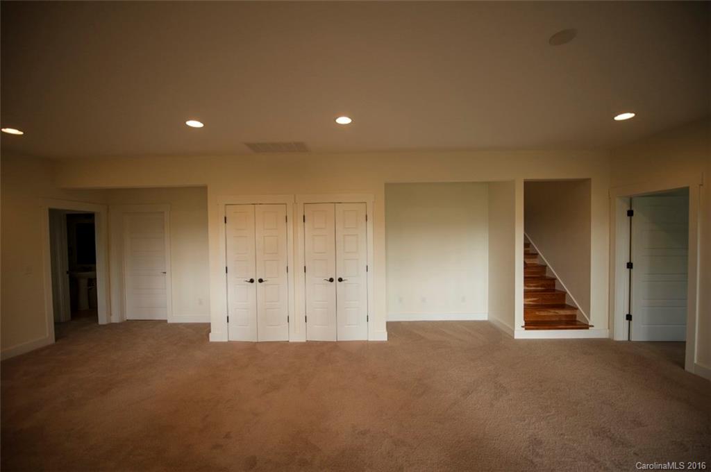 797 St Andrews Road Waynesville, NC 28786 - Photo 8 of 23 Gallery Image 8