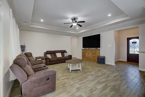 $395,000 | 210 Road 662 Dayton Tx 77535, Dayton, TX 77535