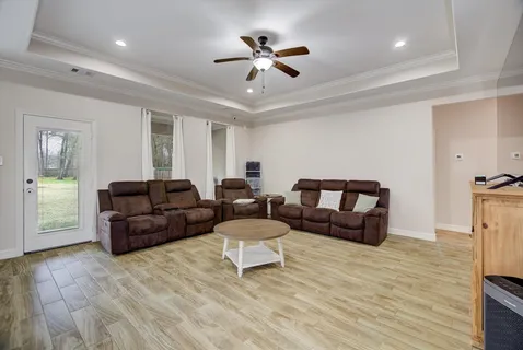 $395,000 | 210 Road 662 Dayton Tx 77535, Dayton, TX 77535