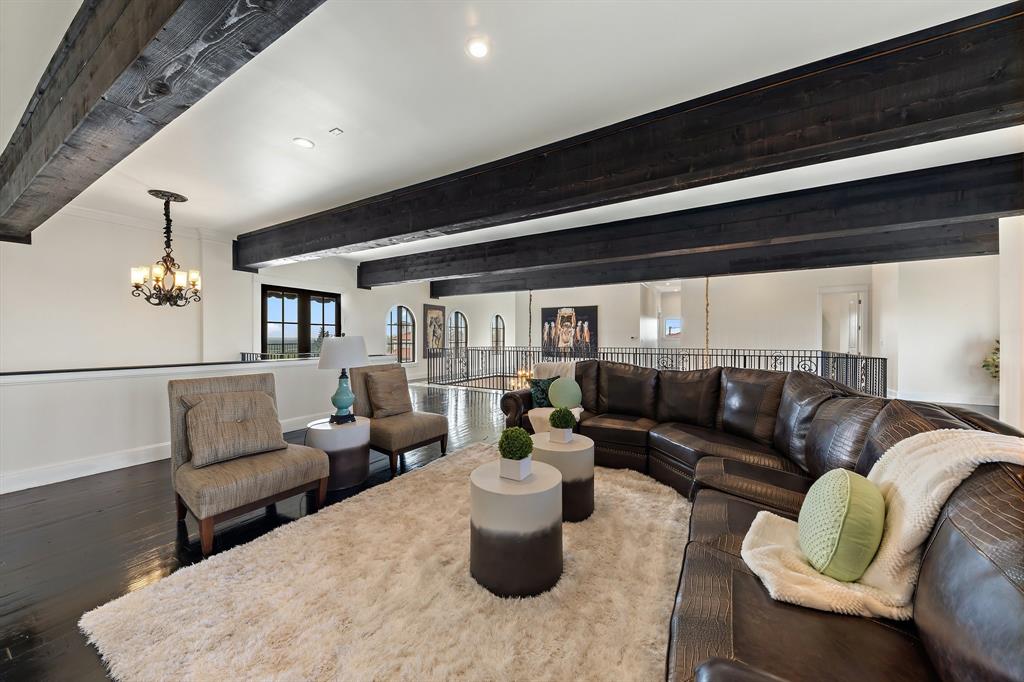 124 Private Road 2202 Decatur, TX 76234 - Photo 17 of 40 a living room with furniture and a potted plant
