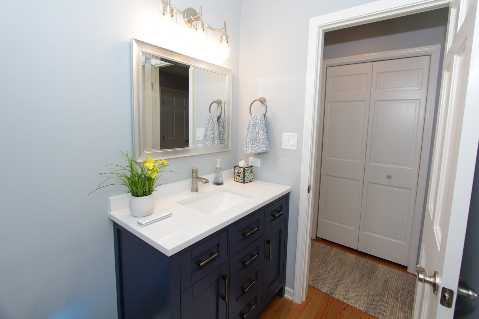 5712 Fox Gate Lane Hinsdale, IL 60521 - Photo 10 of 40