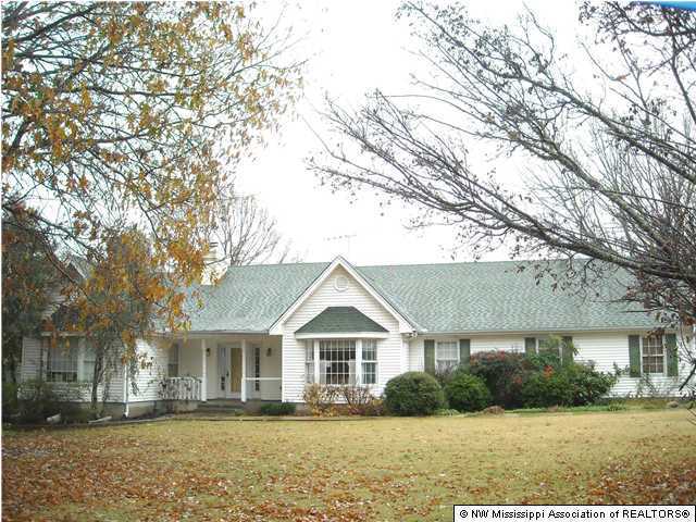 1652 Laughter Road Hernando, MS 38632 - Photo 1 of 12 Primary Photo