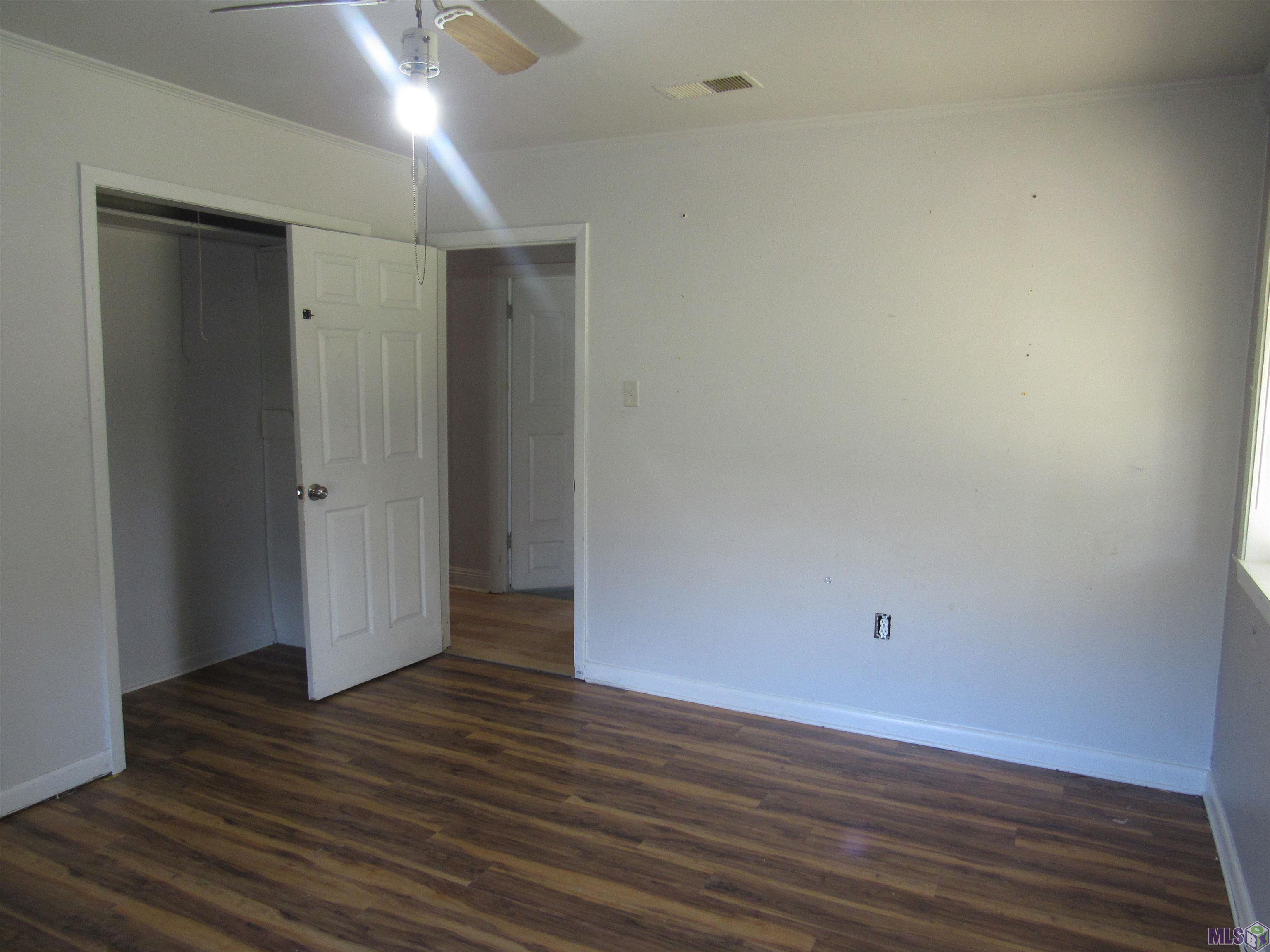 9898 Arnold Road Denham Springs, LA 70726 - Photo 11 of 14 Gallery Image 11