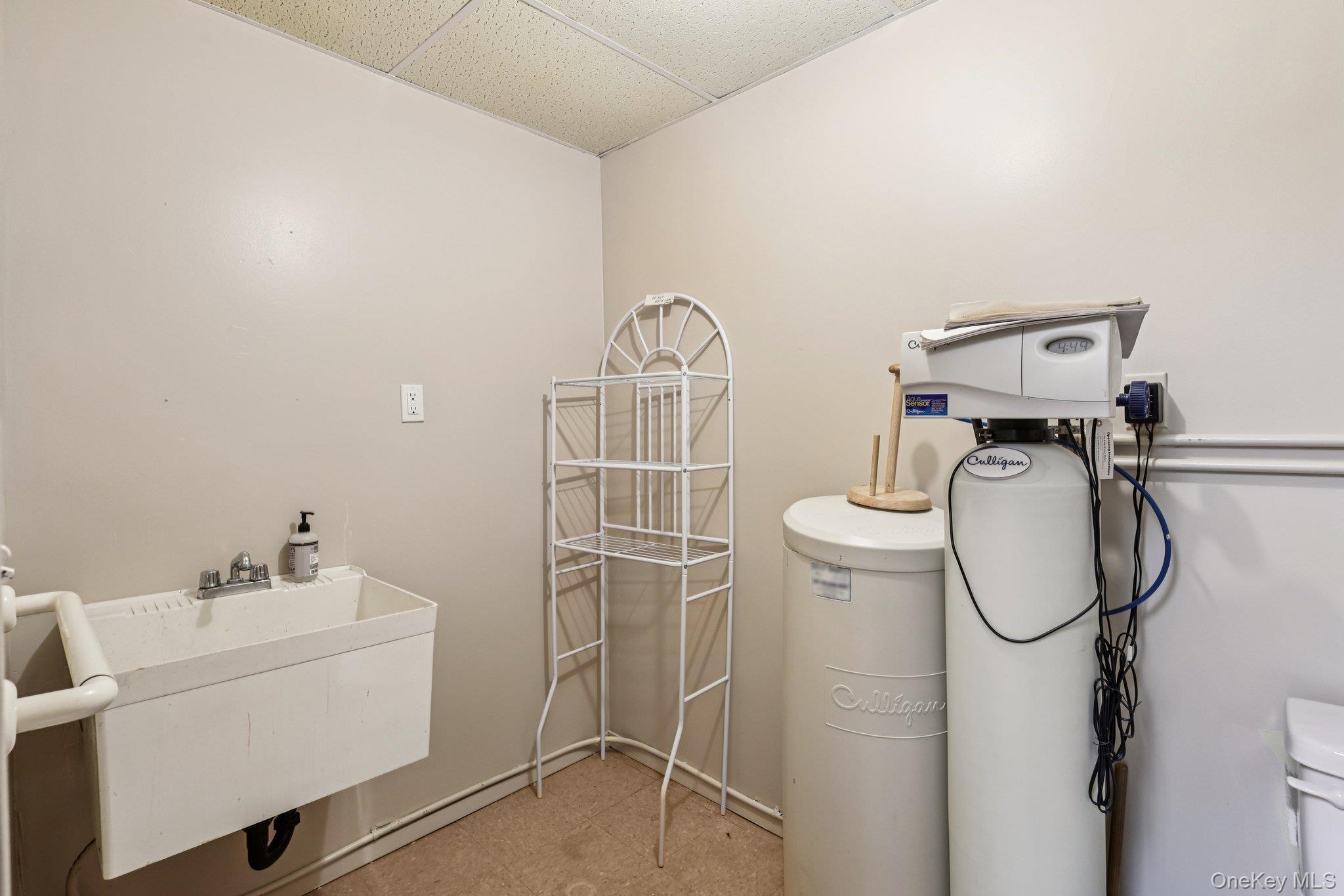 21 Bridge Road Nanuet, NY 10954 - Photo 14 of 43 Utility room/half bath in basement.