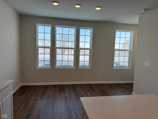 $2,450 | 14548 Elsmere Lane, Carmel, IN 46074