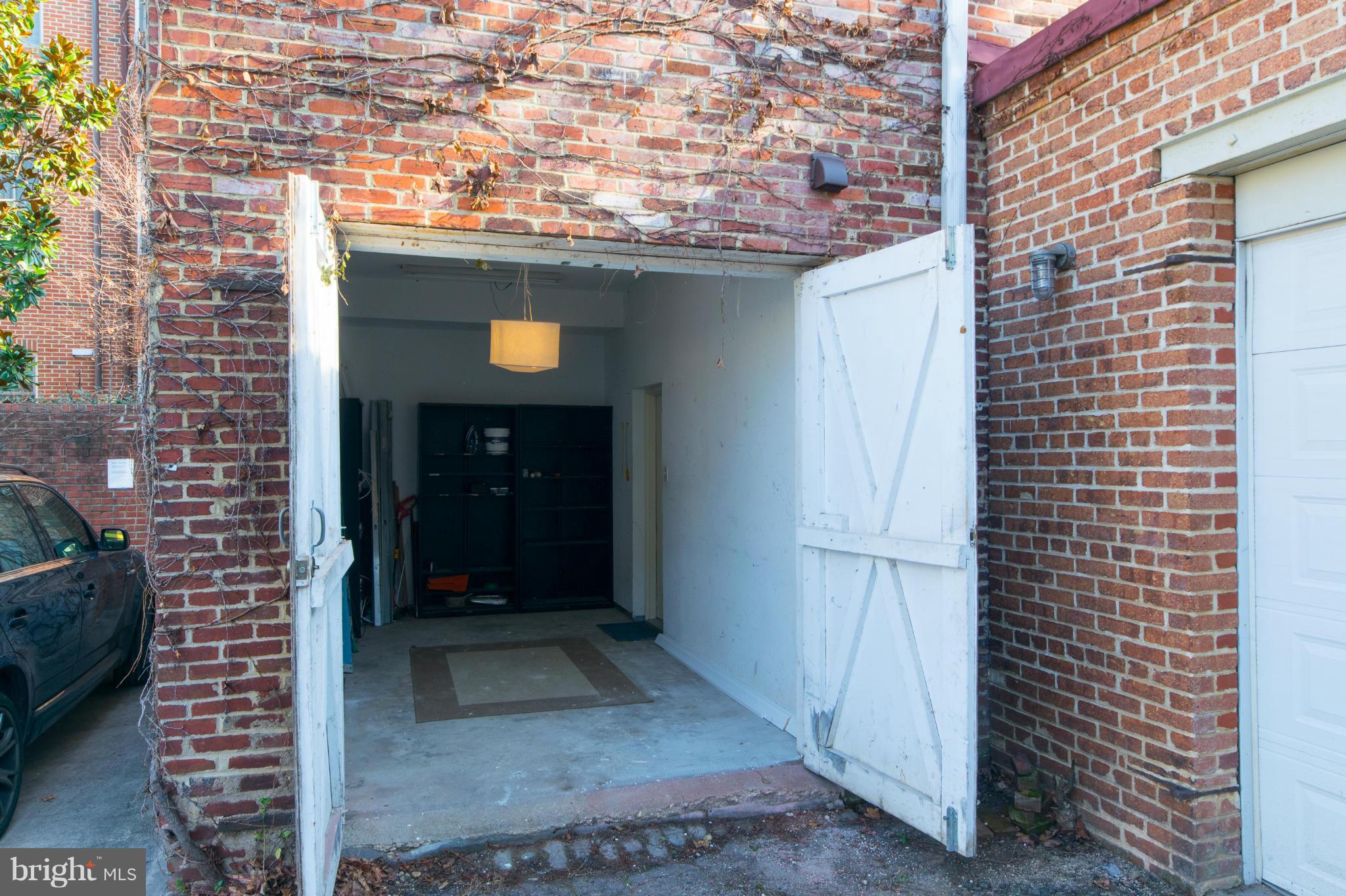 10 7th Street Northeast Washington, DC 20002 - Photo 30 of 30 a view of entryway with a brick wall