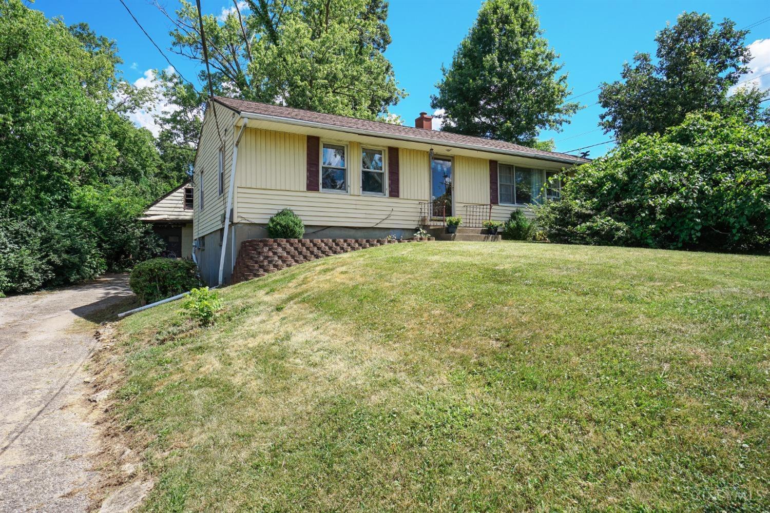 4084 Dry Ridge Road Cincinnati, OH 45252 - Photo 3 of 20 Gallery Image 3