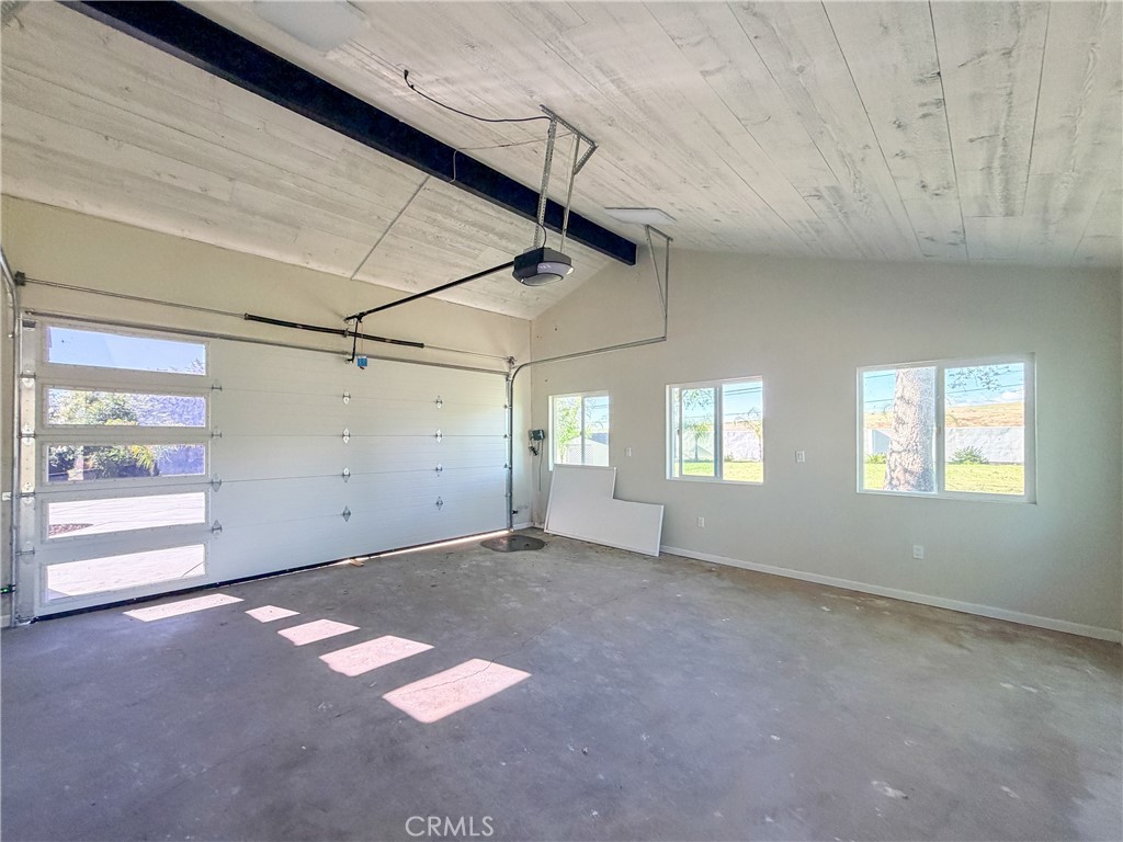 374 Stilson Canyon Road Chico, CA 95928 - Photo 35 of 37 an empty room with windows
