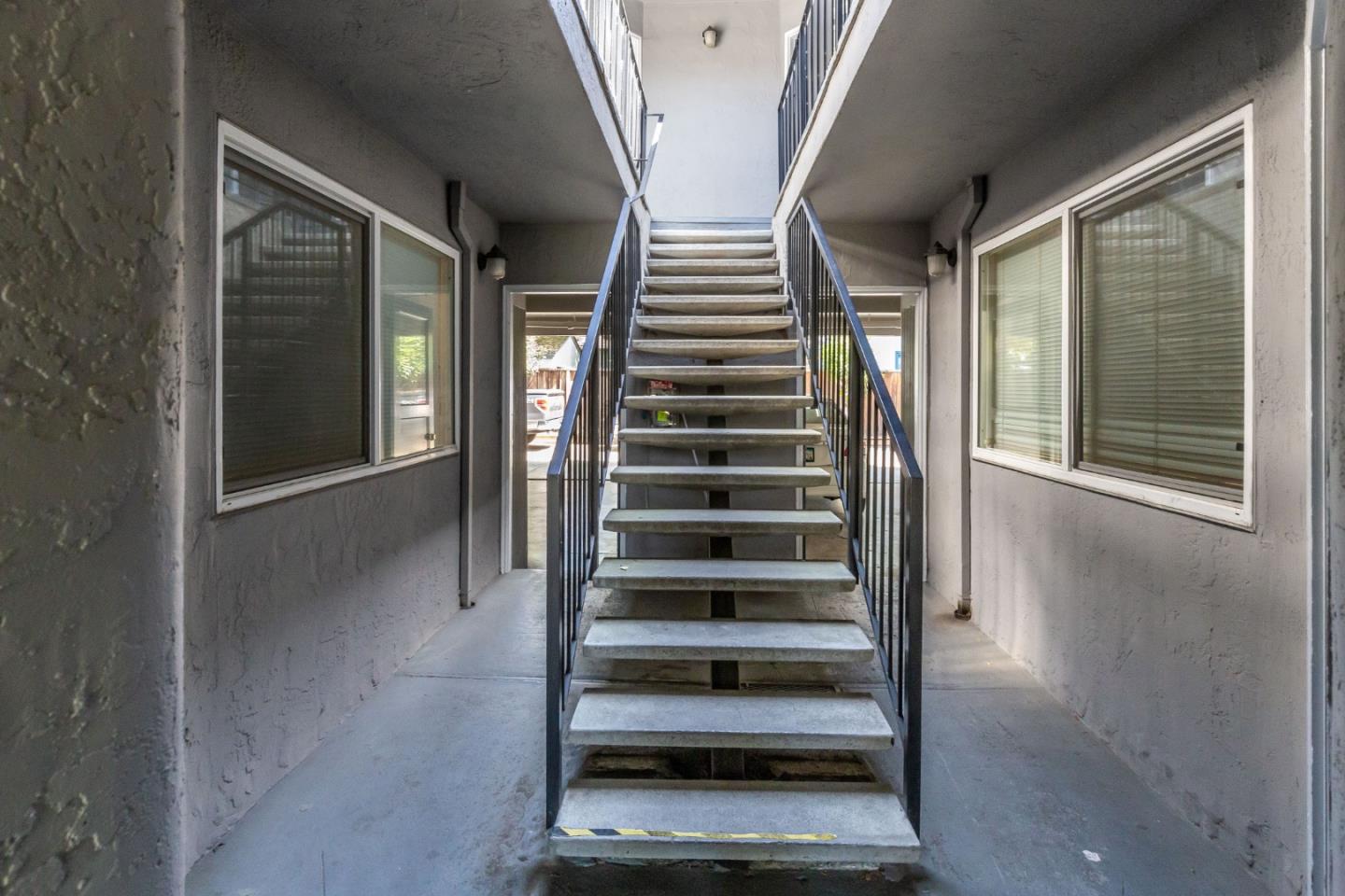 759 Middlefield Road Palo Alto, CA 94301 - Photo 23 of 35 a view of entryway and hall with wooden floor