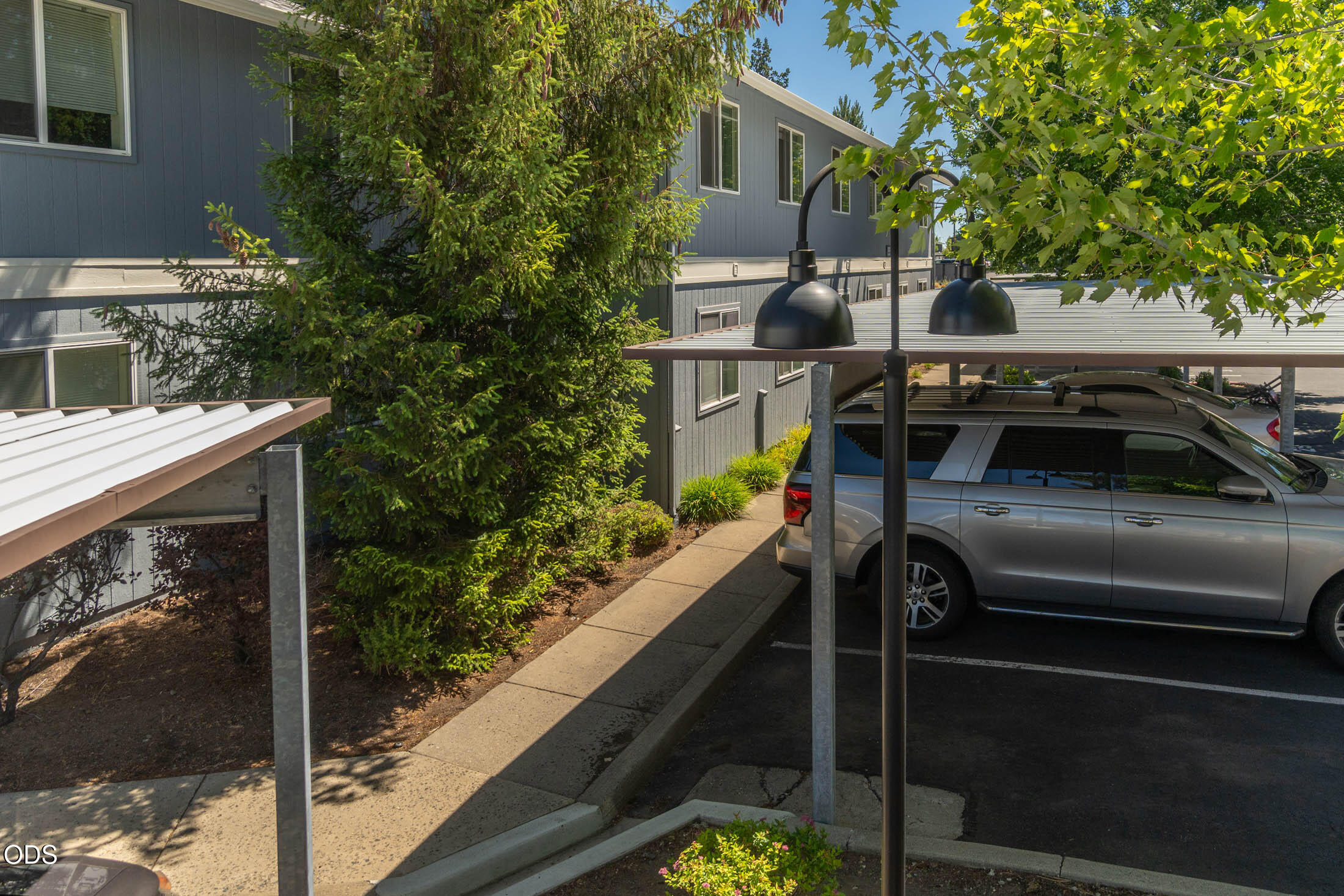 1031 Southeast 4th Street, Unit 23 Bend, OR 97702 - Photo 16 of 24