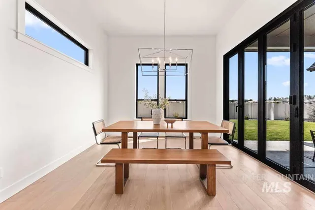 $1,294,000 | 3343 West Tahoe View Street, Eagle, ID 83616