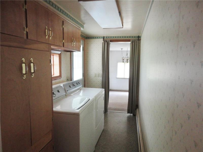 539 Mercer-New Wilmington Road Mercer, PA 16137 - Photo 10 of 14