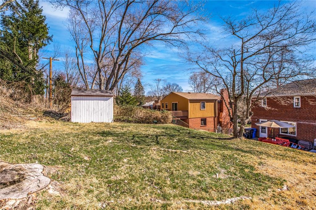 2046 Brookfield Road Pittsburgh, PA 15243 - Photo 23 of 25 Gallery Image 23