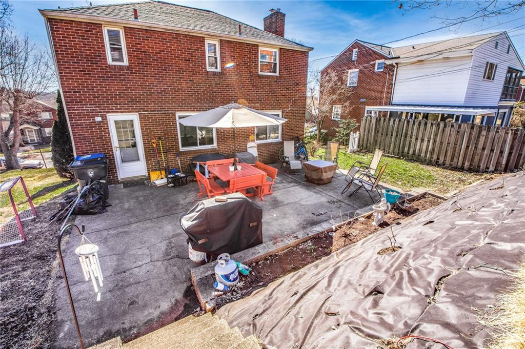 2046 Brookfield Road Pittsburgh, PA 15243 - Photo 24 of 25 Gallery Image 24
