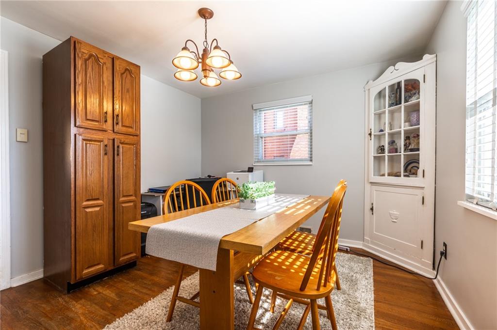 2046 Brookfield Road Pittsburgh, PA 15243 - Photo 5 of 25 Gallery Image 5