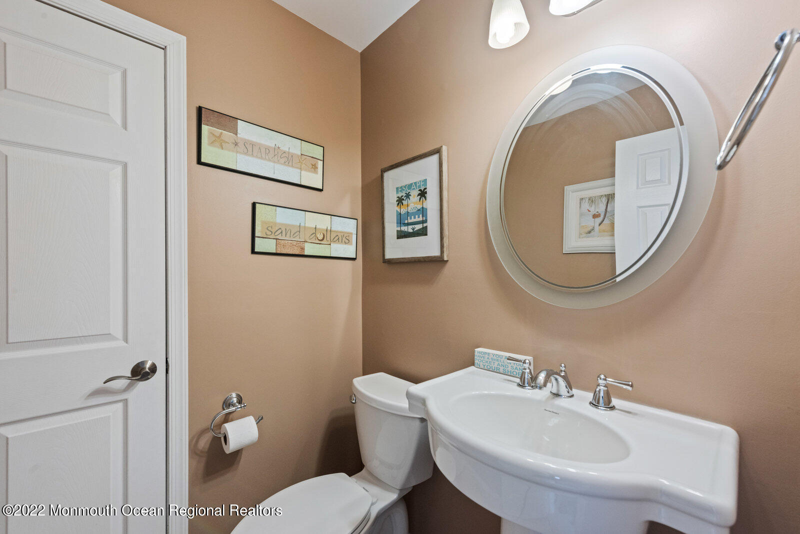 168 Colony Lane Manalapan, NJ 07726 - Photo 13 of 24 168 Colony Lane