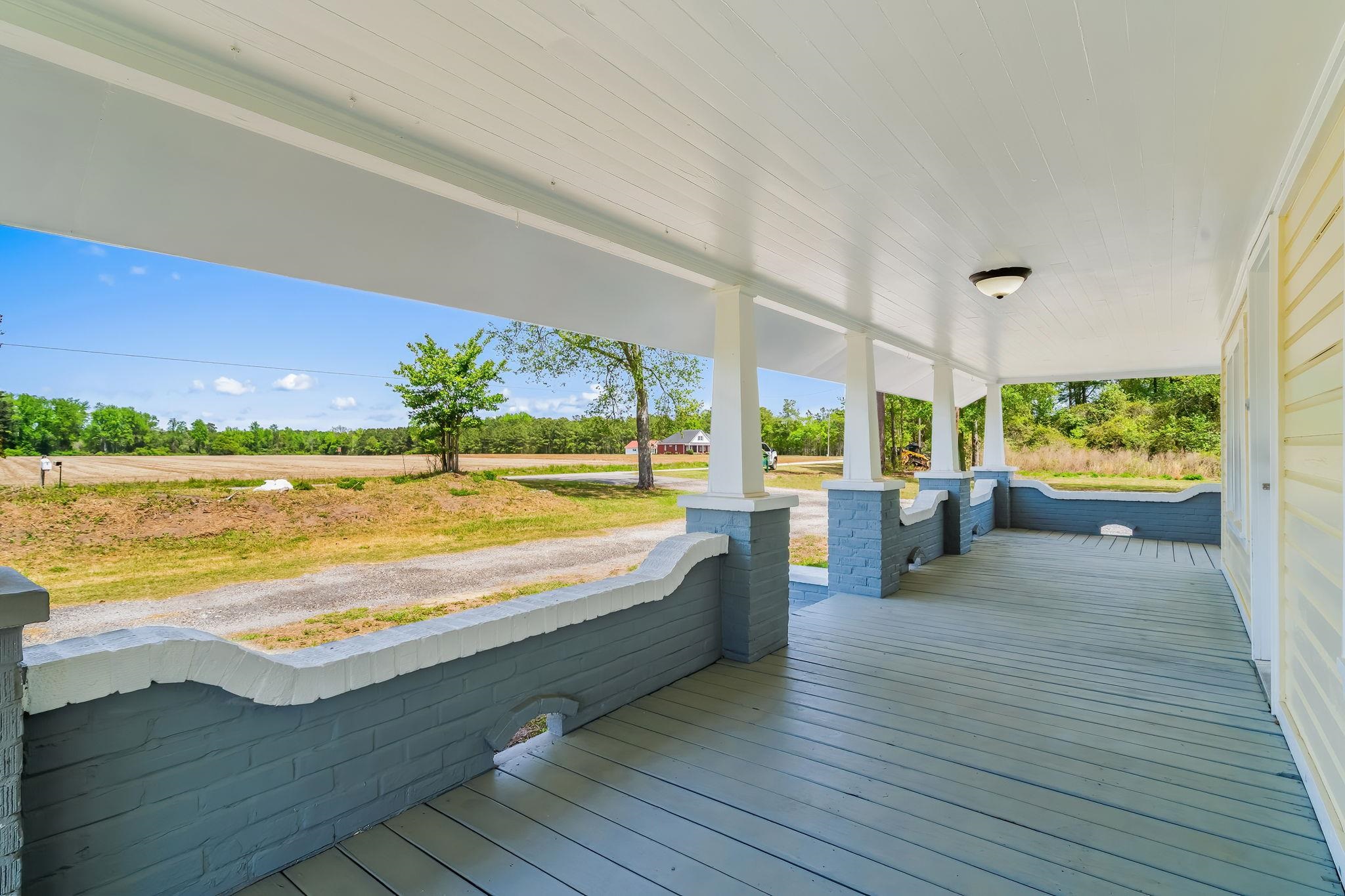 690 McNabb Short Cut Road Loris, SC 29569 - Photo 8 of 36