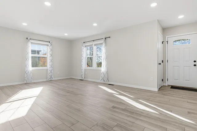 $325,000 | 405 Washington Street, Northfield, MN 55057