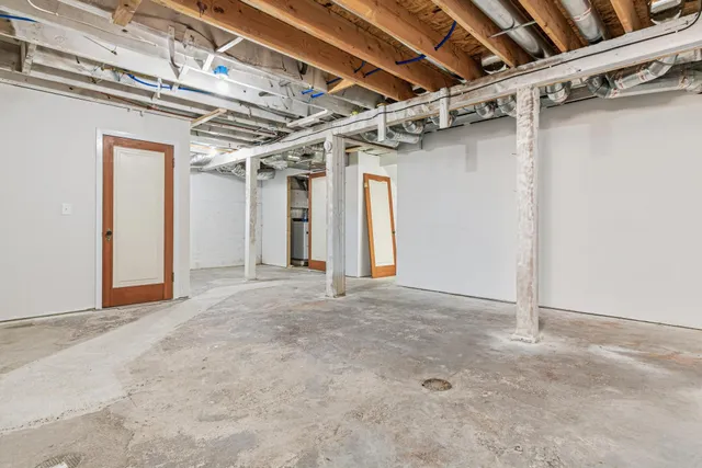 $325,000 | 405 Washington Street, Northfield, MN 55057