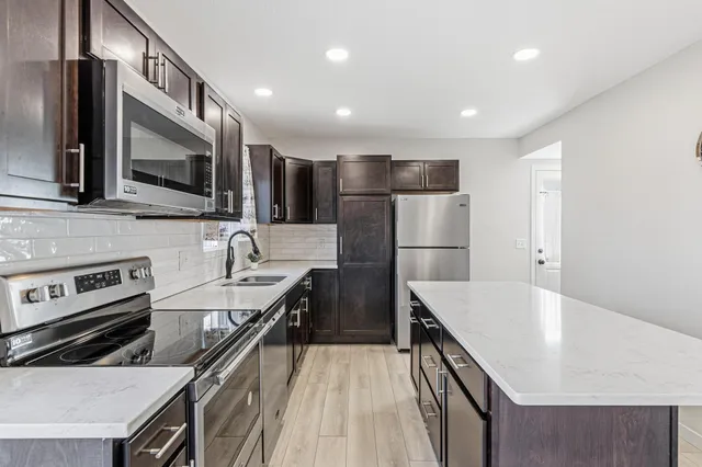 $325,000 | 405 Washington Street, Northfield, MN 55057