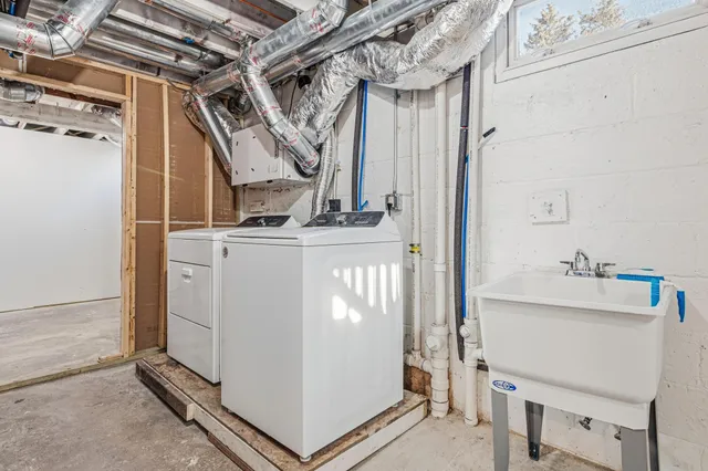 $325,000 | 405 Washington Street, Northfield, MN 55057