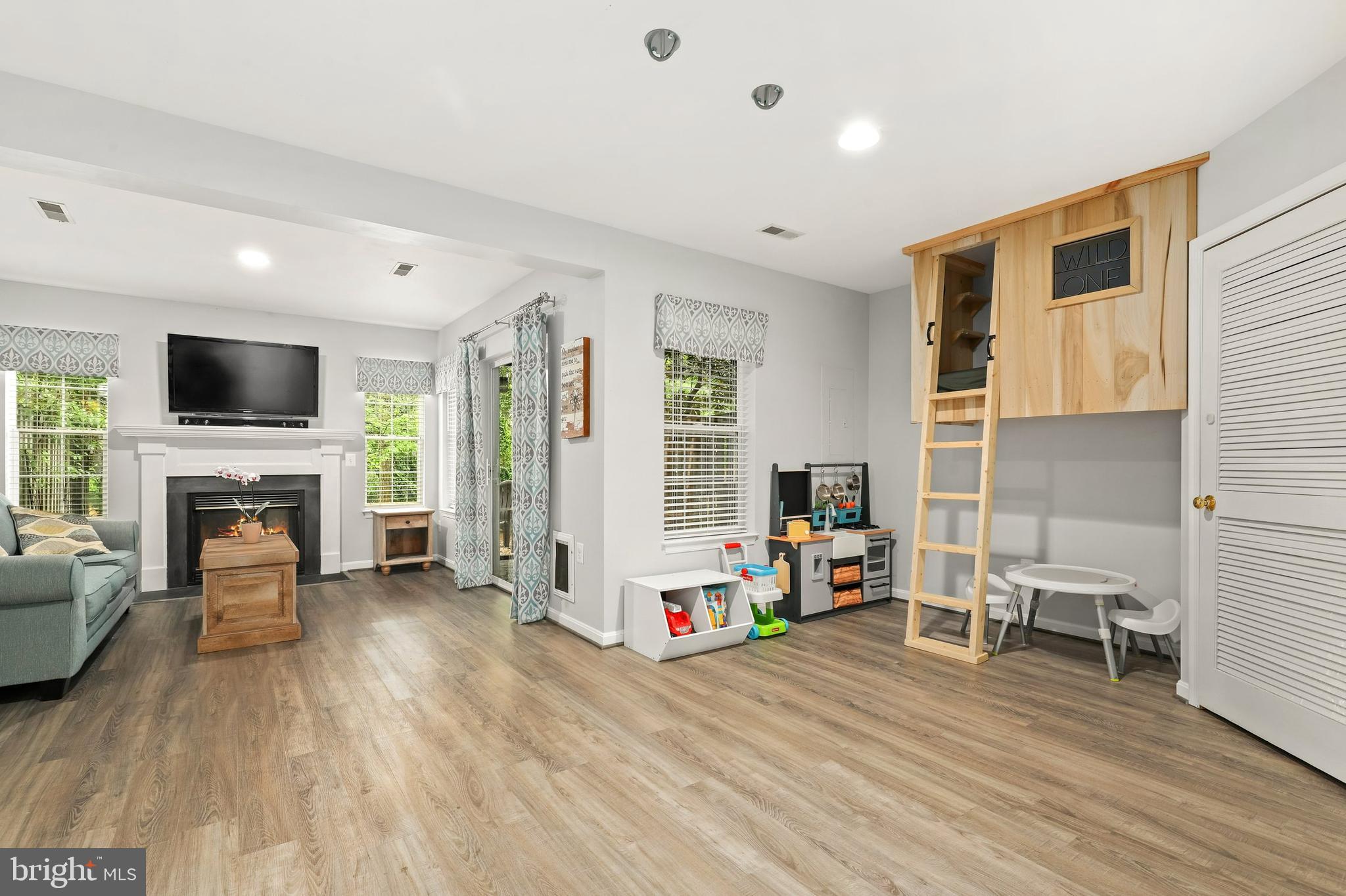 206 Connery Terrace Southwest Leesburg, VA 20175 - Photo 23 of 38