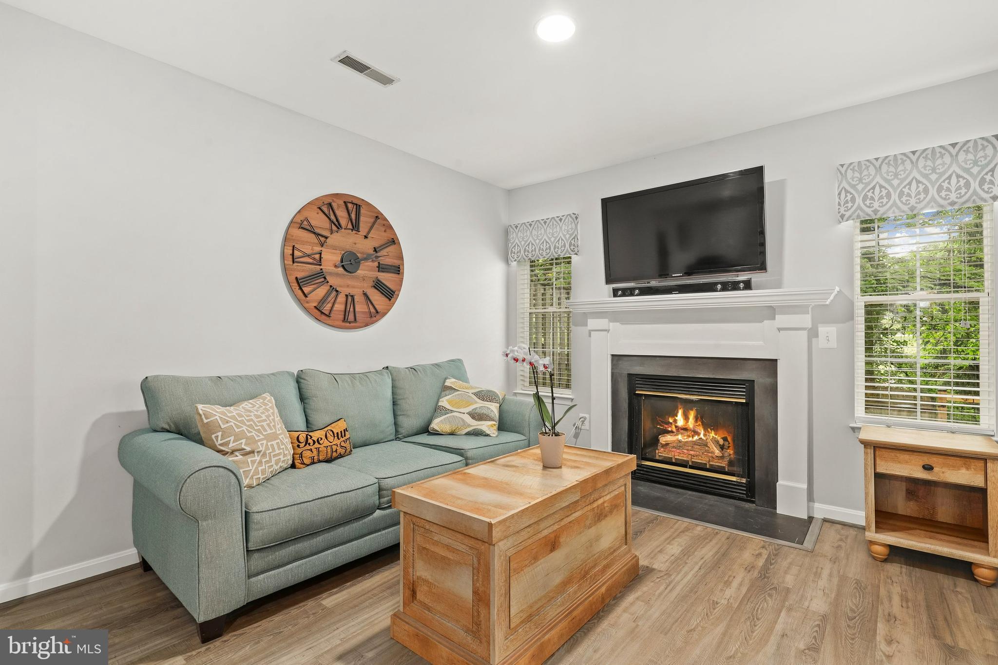 206 Connery Terrace Southwest Leesburg, VA 20175 - Photo 24 of 38