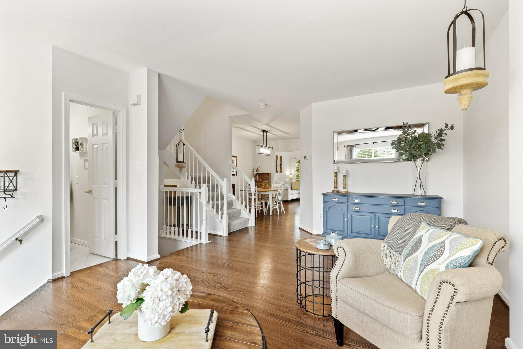 206 Connery Terrace Southwest Leesburg, VA 20175 - Photo 4 of 38