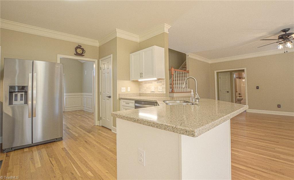 4845 Hearthstone Road Clemmons, NC 27012 - Photo 7 of 44