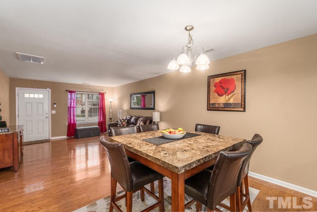 503 Ringleaf Court Cary, NC 27513 - Photo 9 of 27 Gallery Image 9